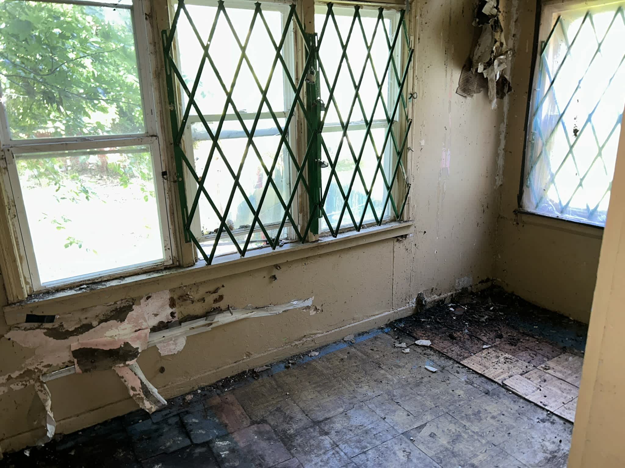 11568 S Lafayette Ave photo