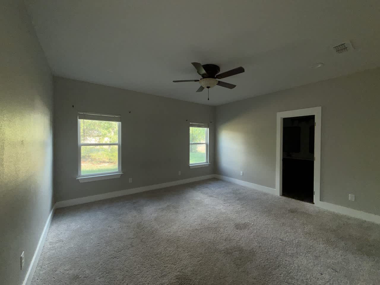 180 N Oak Place photo