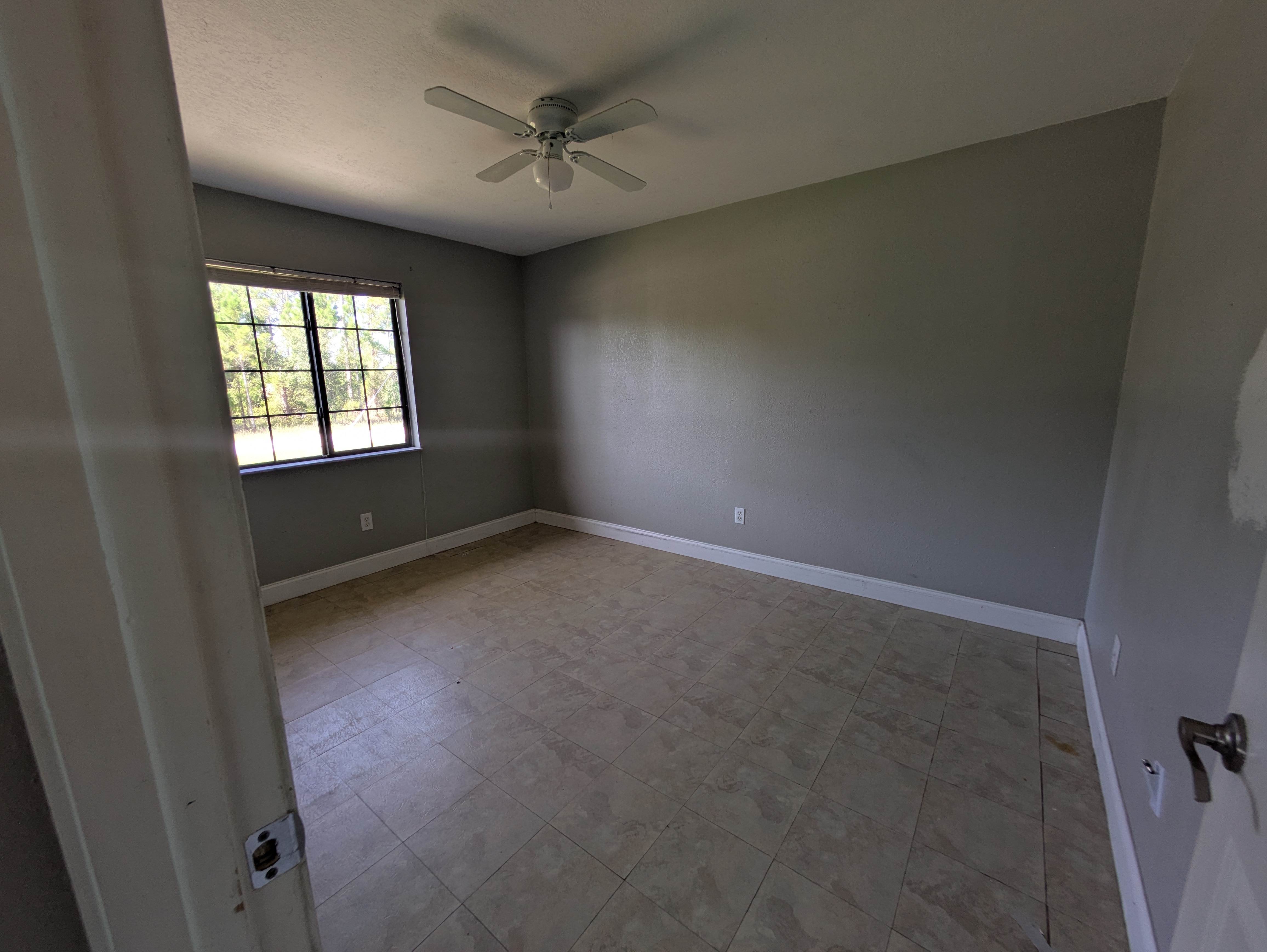 925 Foxdale Ave photo