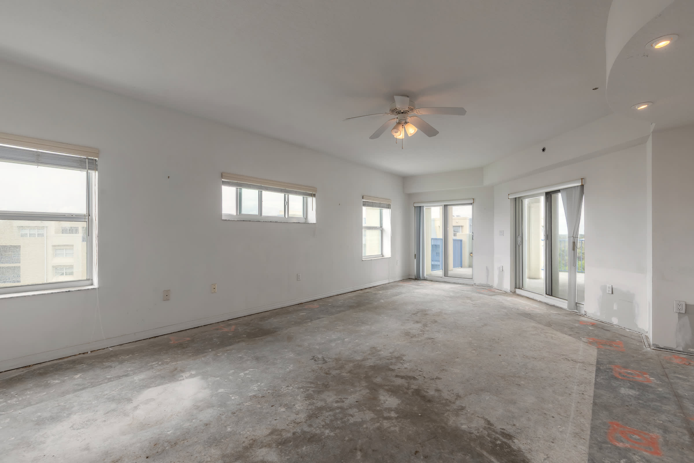 5300 S Atlantic Ave Apt3605 photo