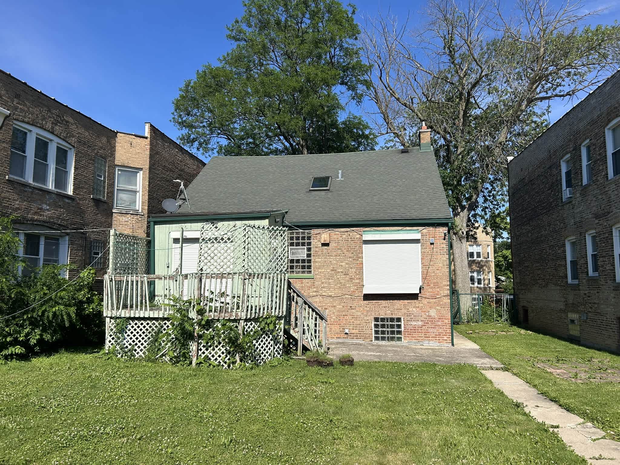 8906 S Hermitage Ave photo