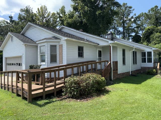 110 Stillwater Ct photo