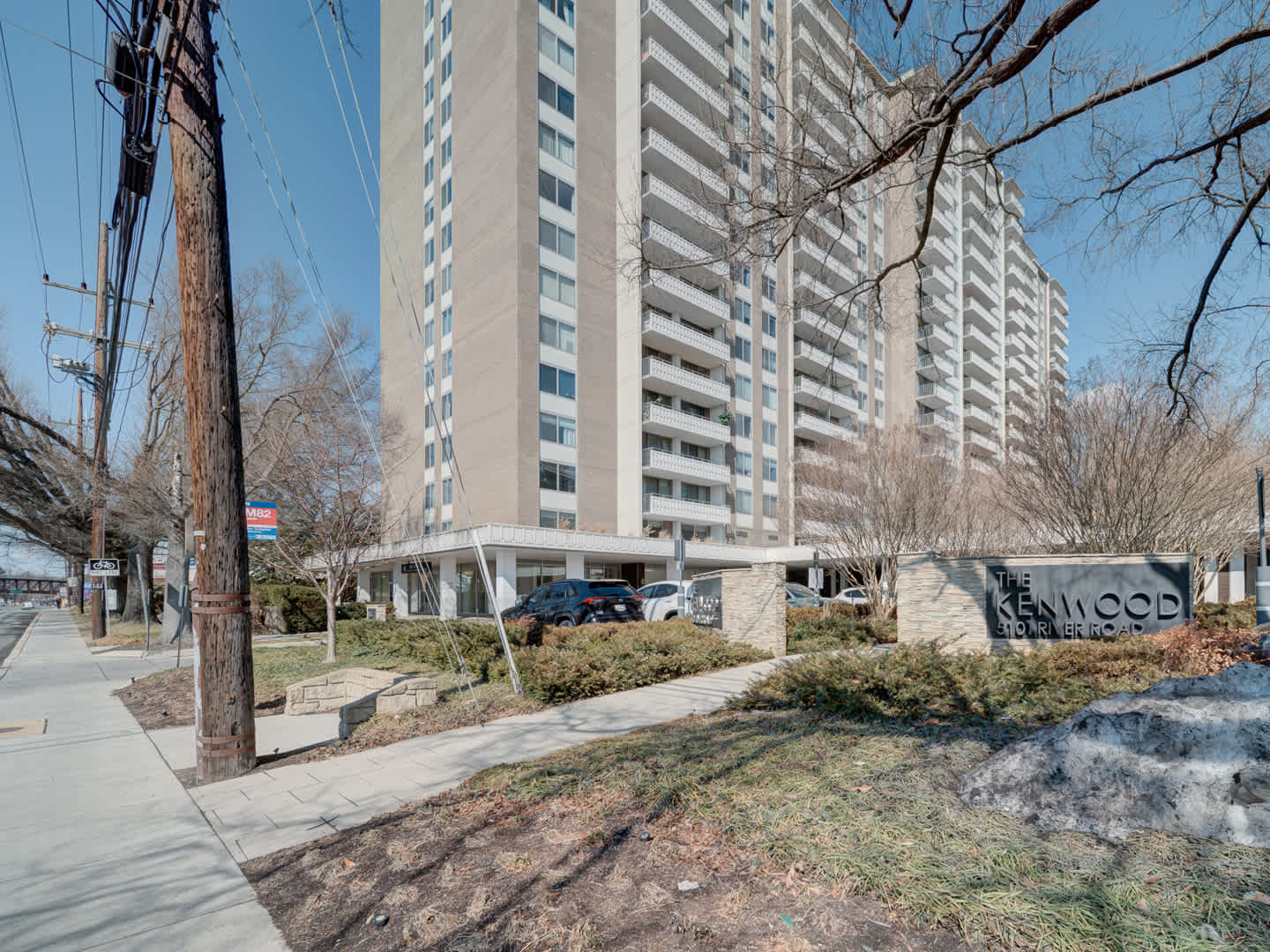 Photograph of 5101 River Rd Unit 411, Bethesda, MD 20816