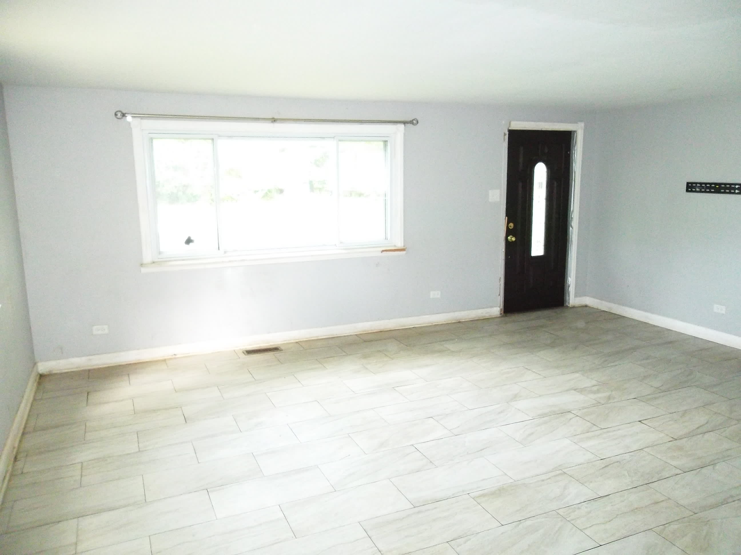 14045 S Claire Blvd photo