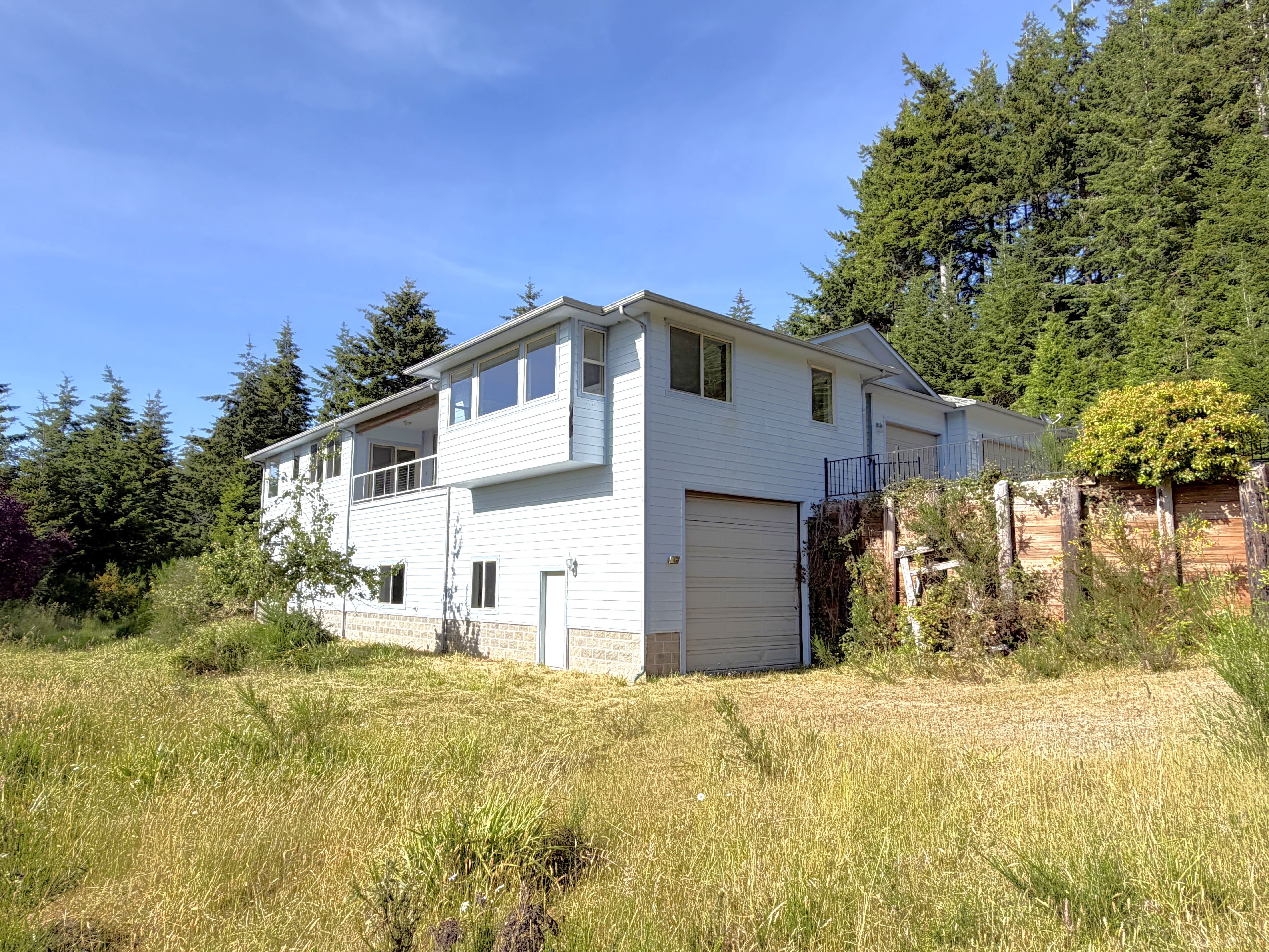 Photograph of 47500 Pacific View Rd, Langlois, OR 97450