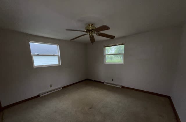 229 Crowley St photo