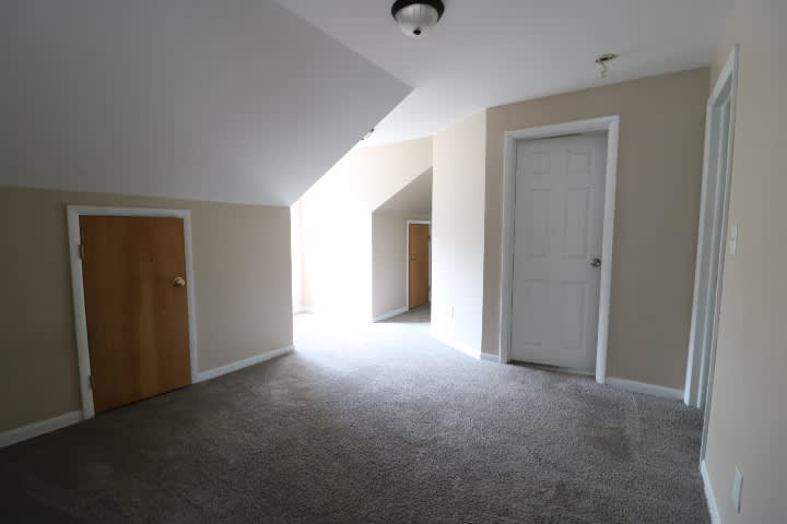 1609 E Court St photo