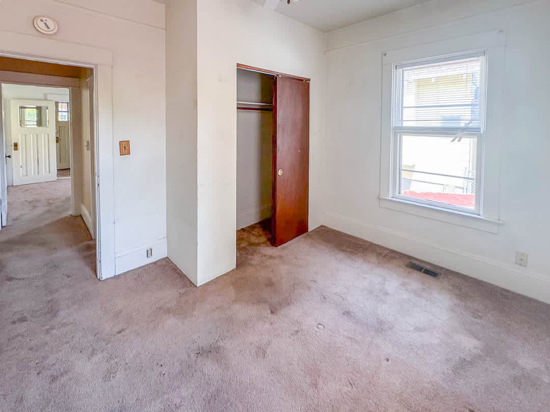 5218 Ne 18th Ave photo