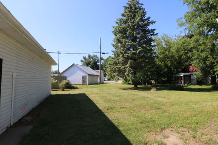 117e Main St photo