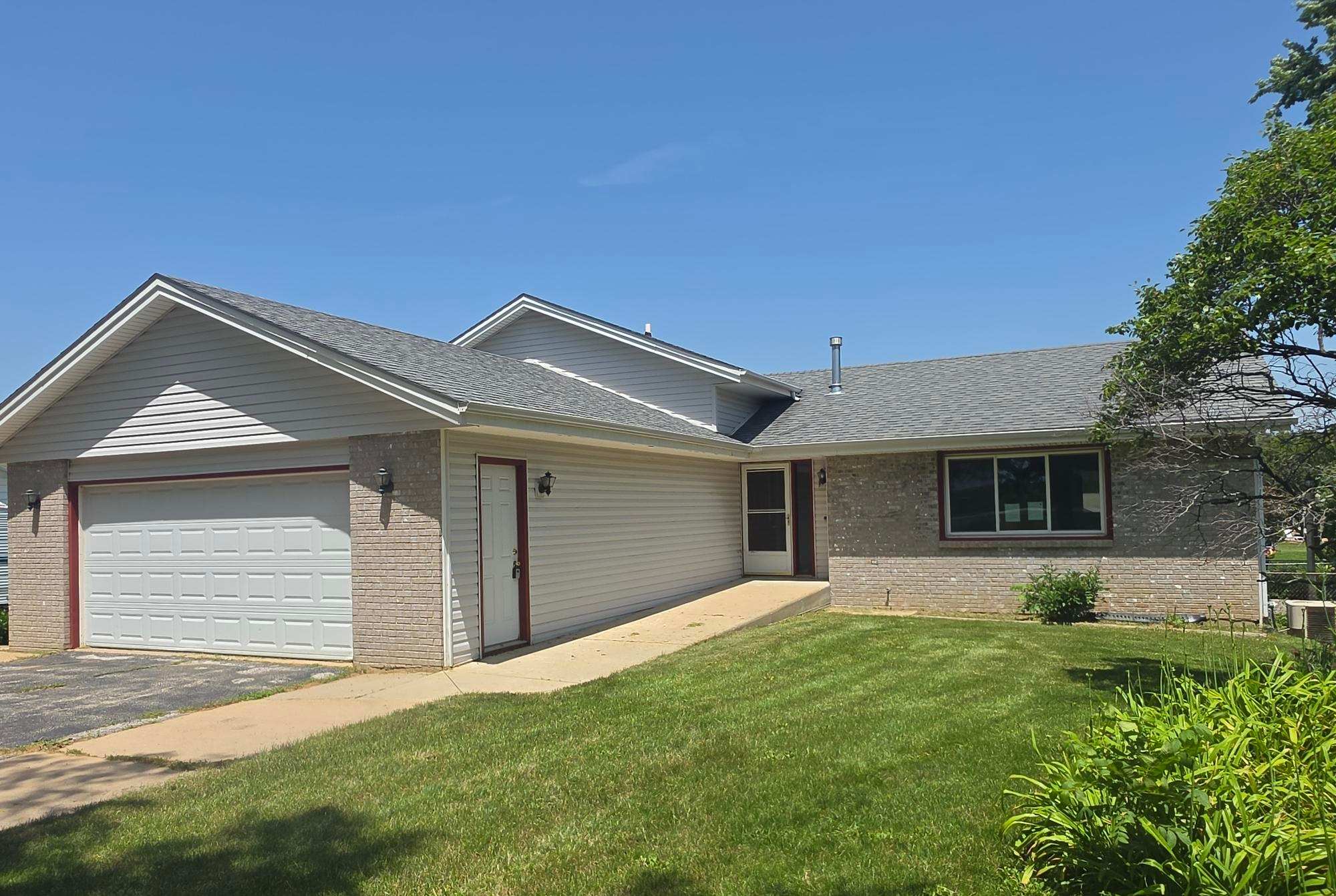 6984 Squaw Prairie Rd