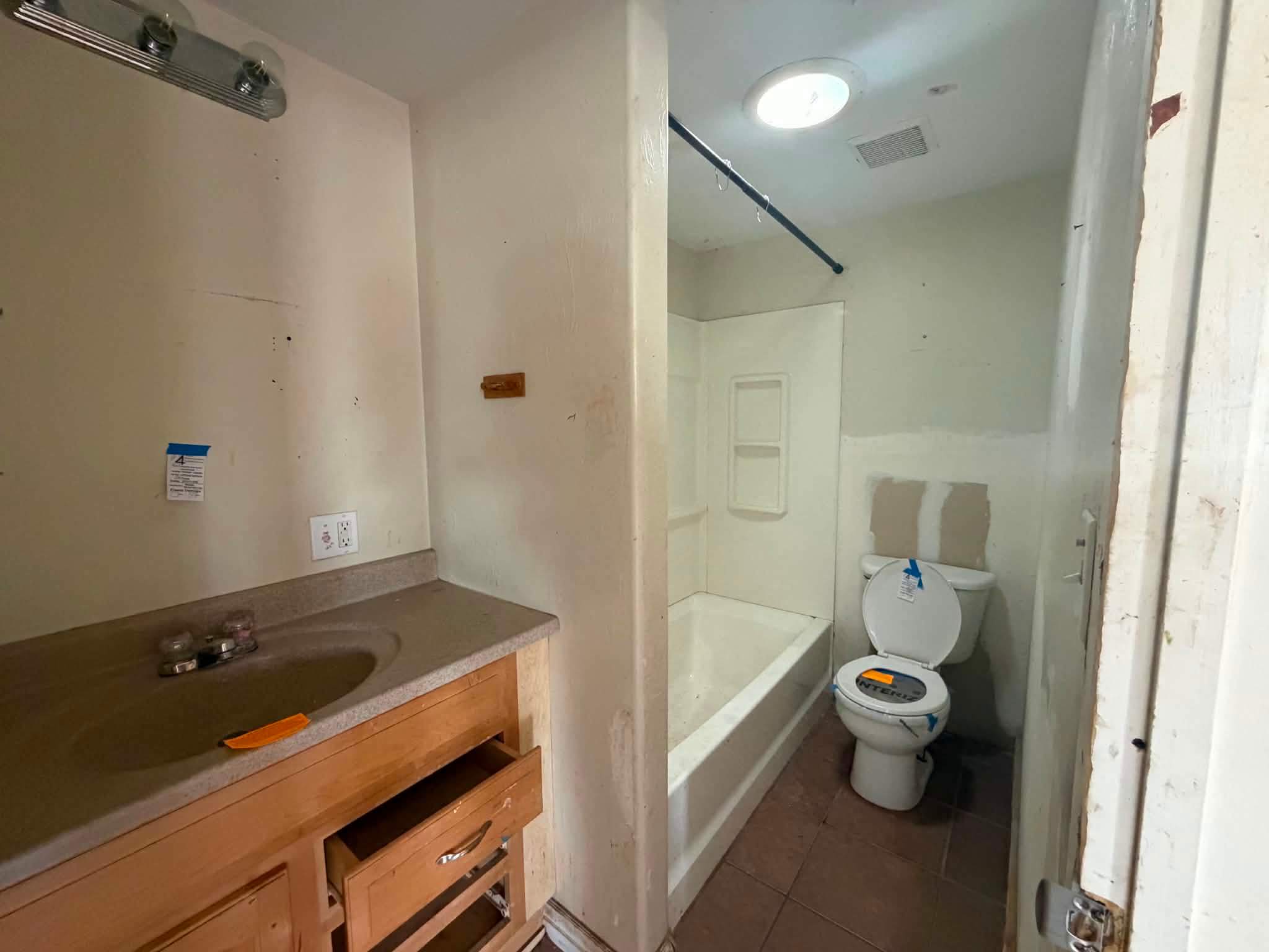 210 E Center Street photo