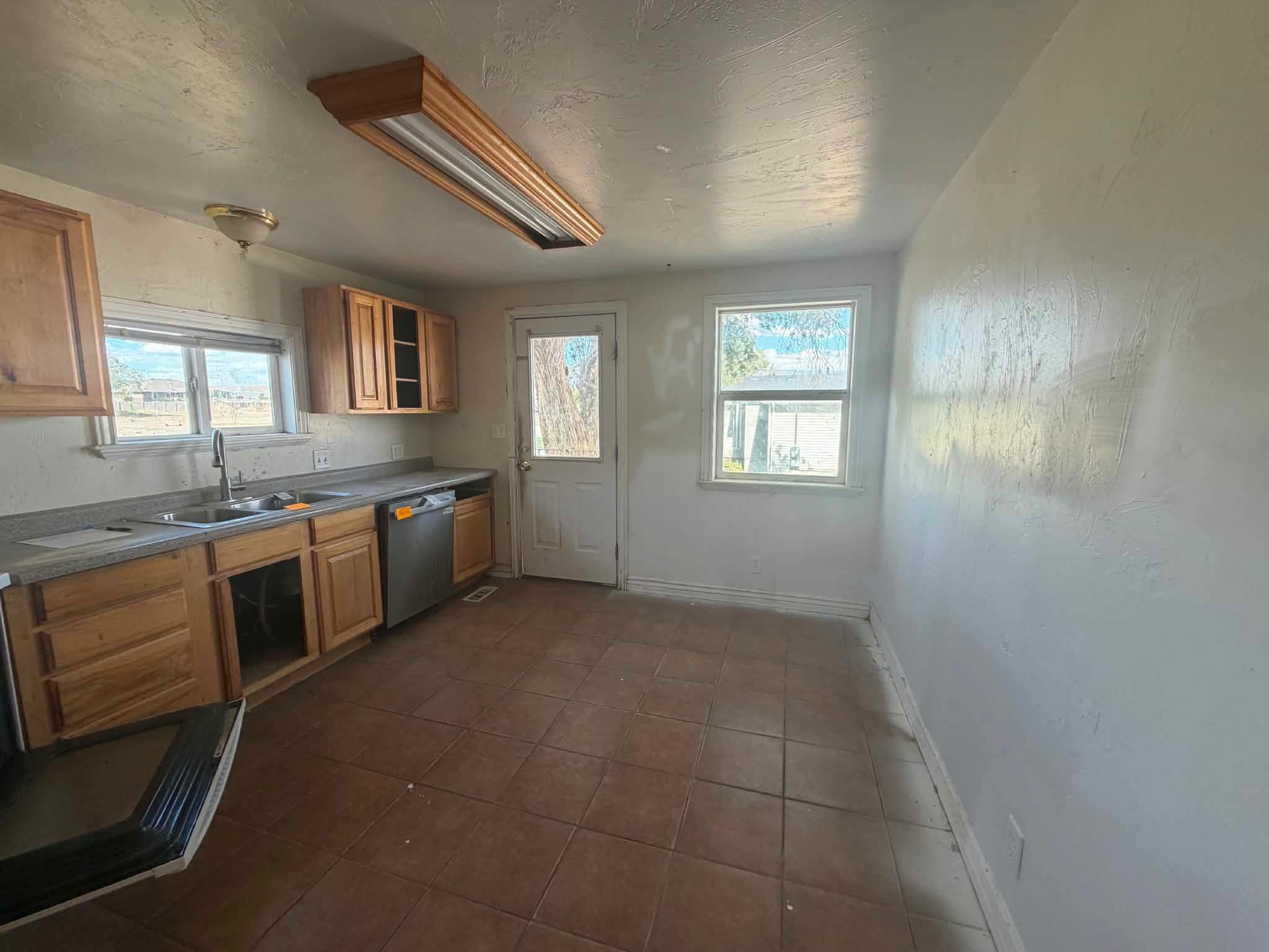 210 E Center Street photo