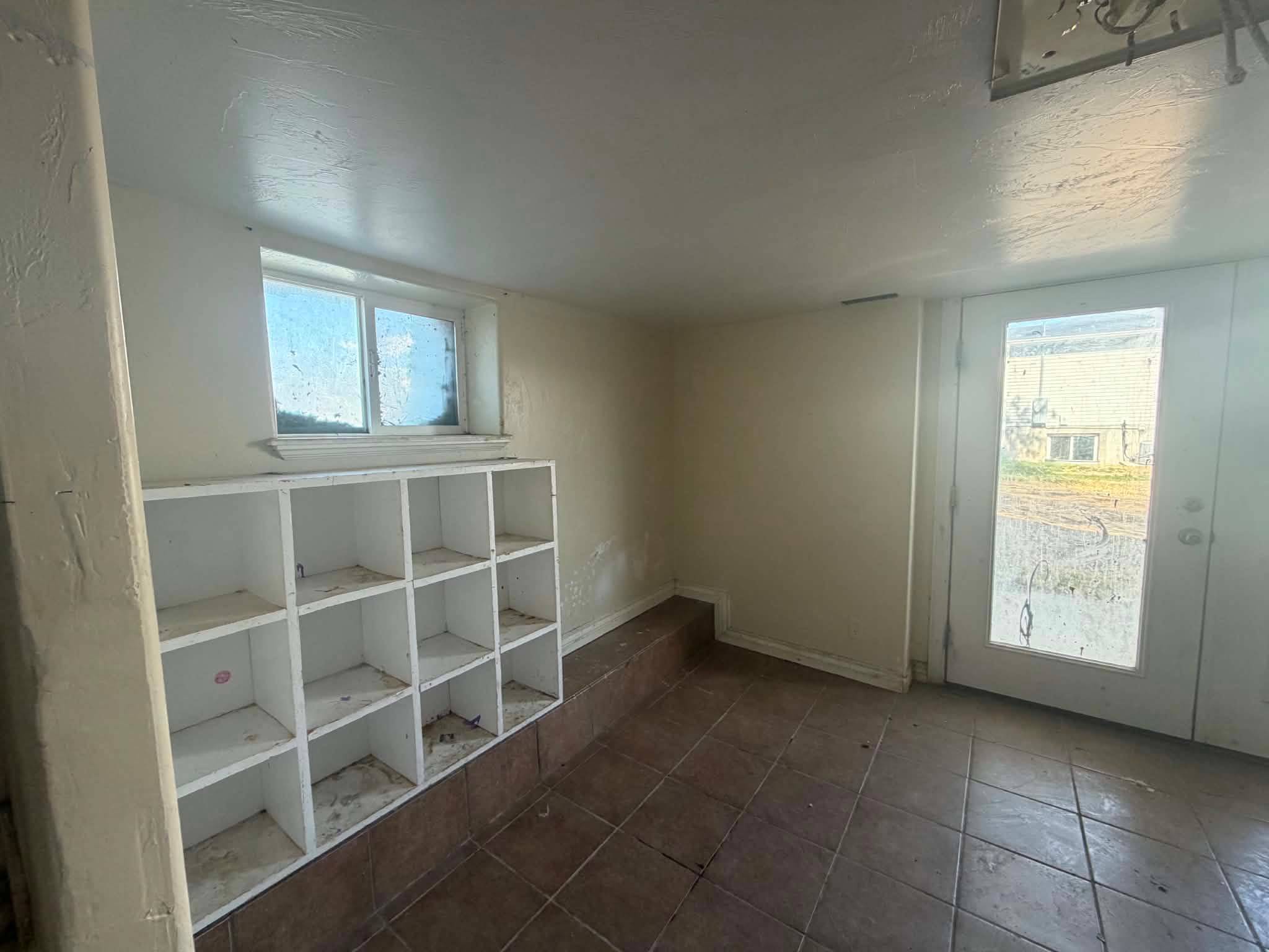 210 E Center Street photo