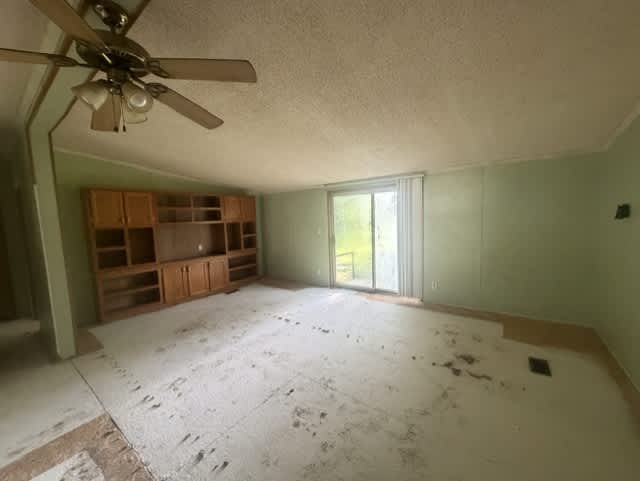 6881 Ne Suburban Dr photo