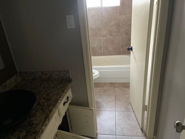 311 Edgeton Ct photo