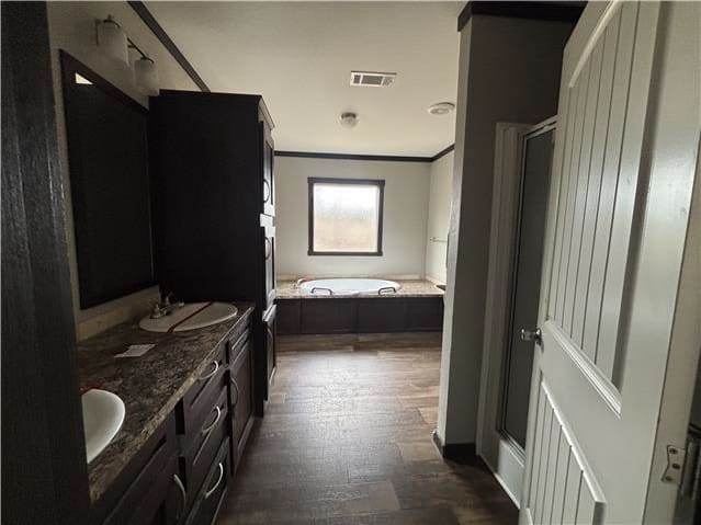 1336 Hollow Oak Ln photo