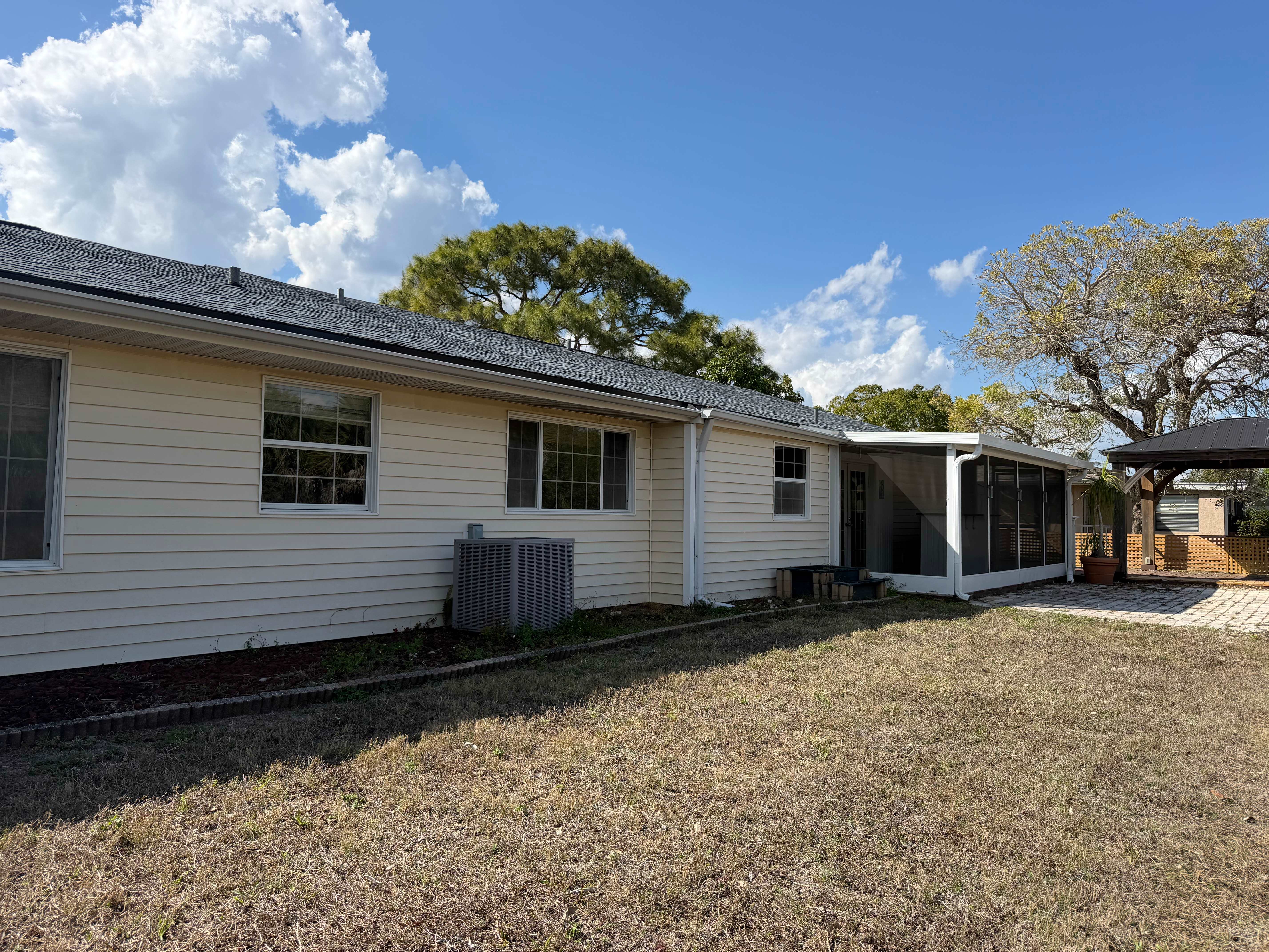 5481 Burnham Ct photo