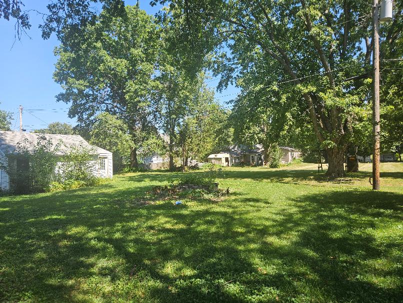 107 N Baker St photo