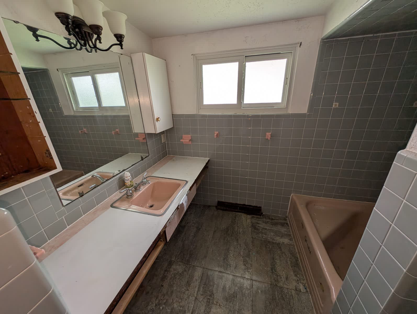 34 Wilshire Dr photo