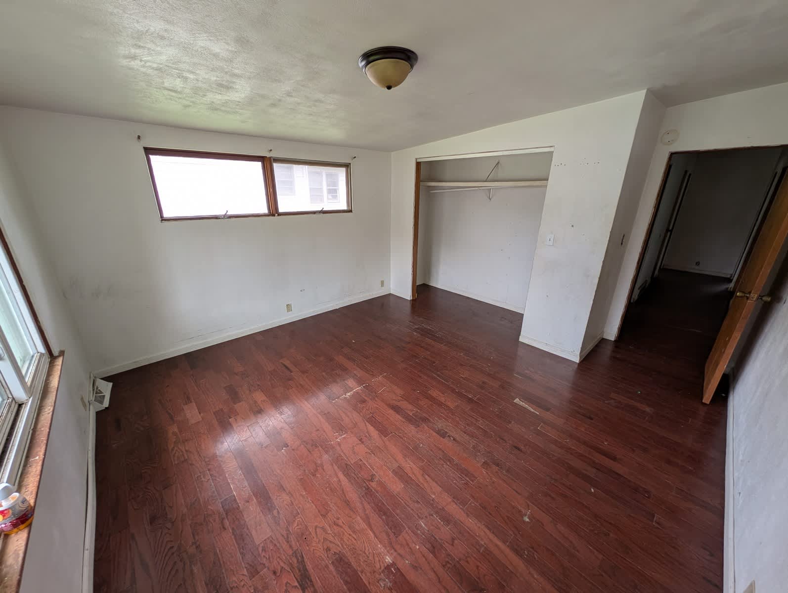 34 Wilshire Dr photo
