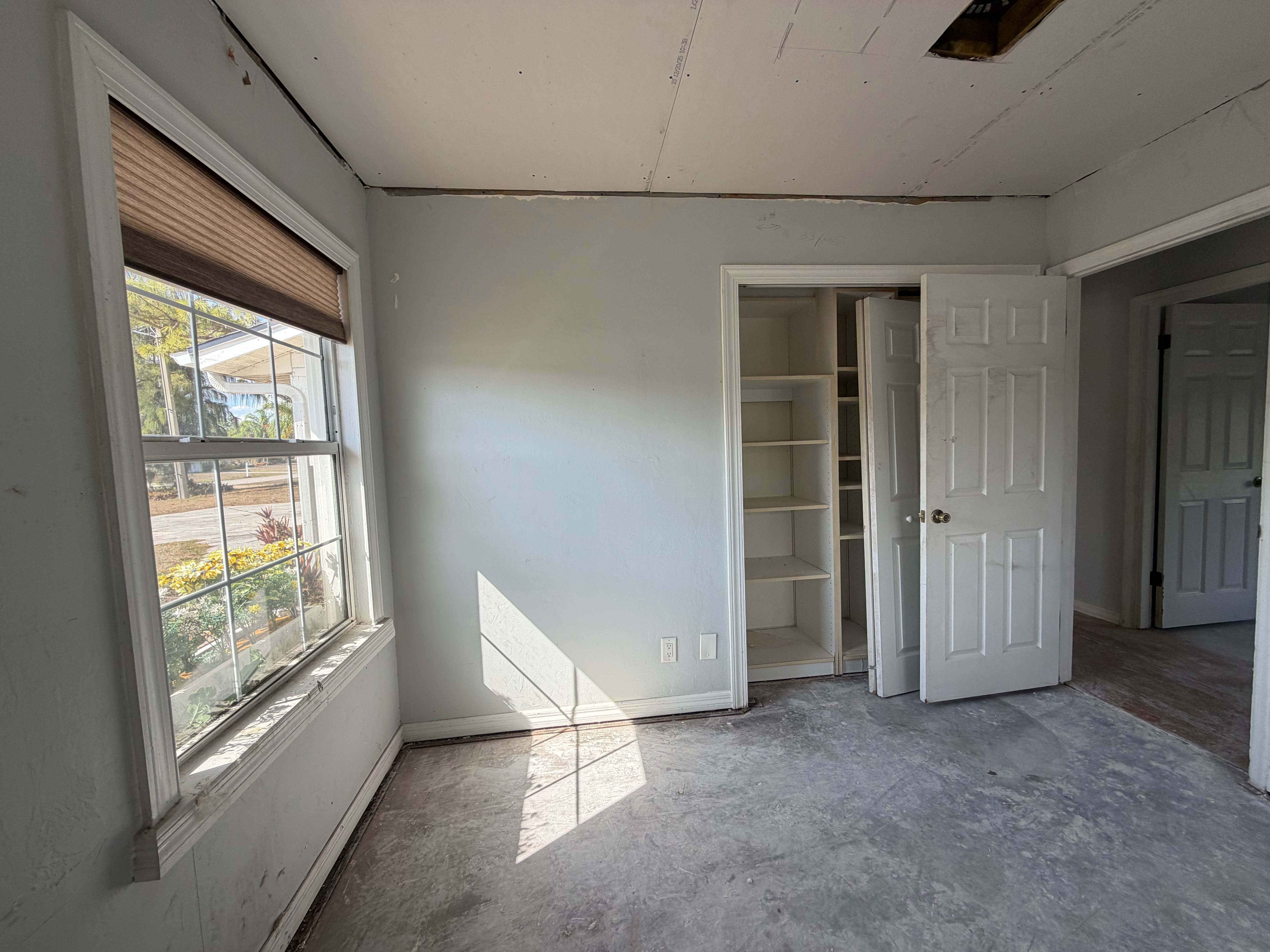 5481 Burnham Ct photo