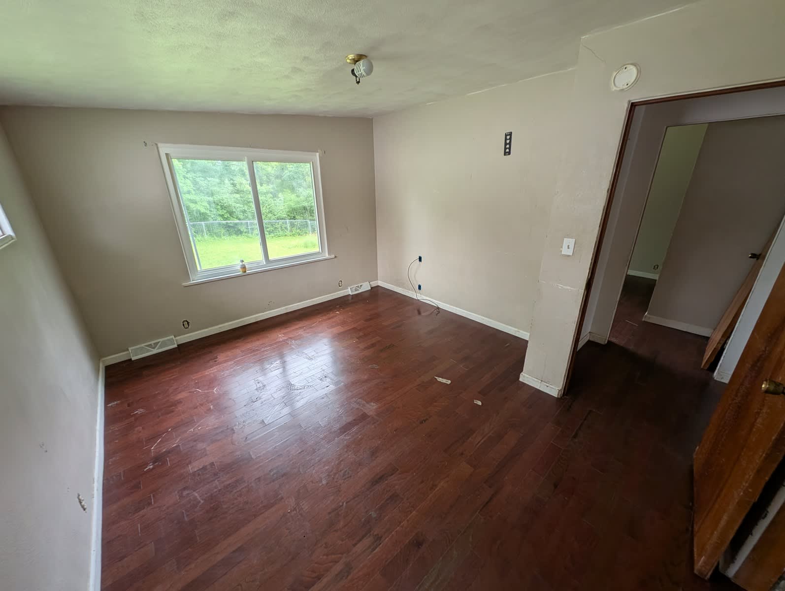34 Wilshire Dr photo
