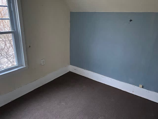 321 S Main St photo