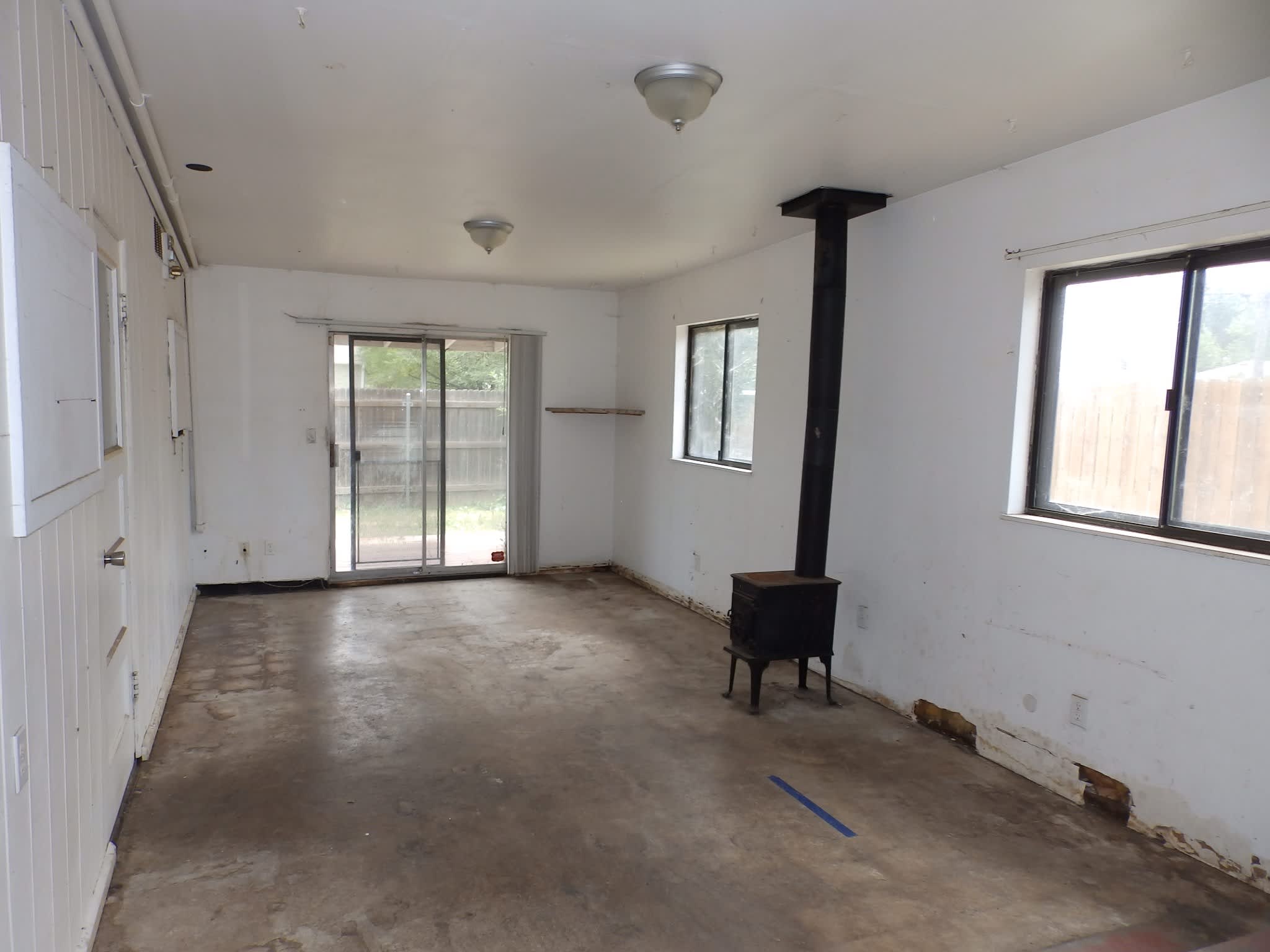 1901 S El Paso Ave photo