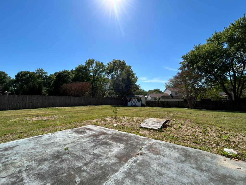 3402 Williamsburg Dr photo