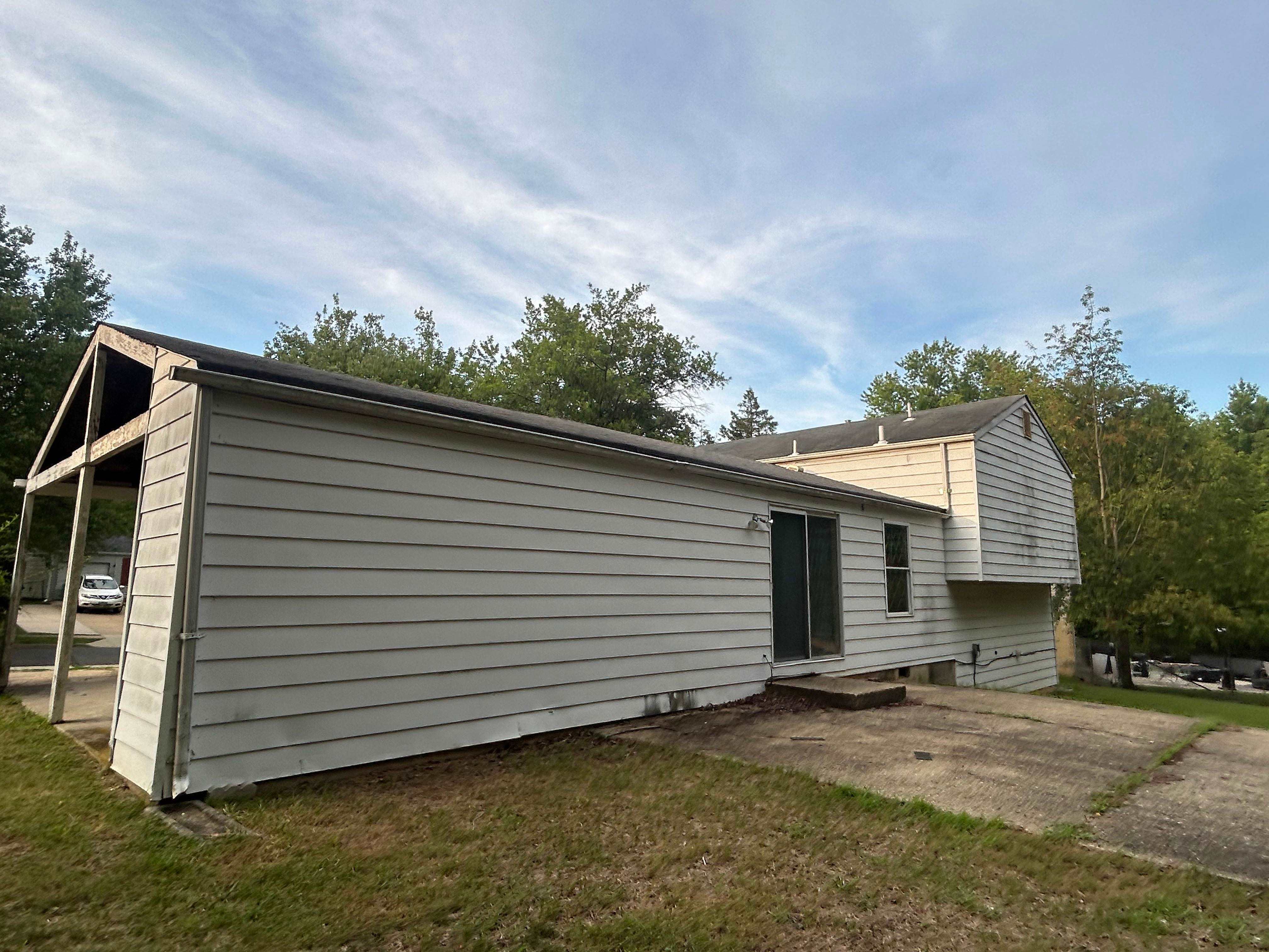 9108 Ridgewood Dr photo