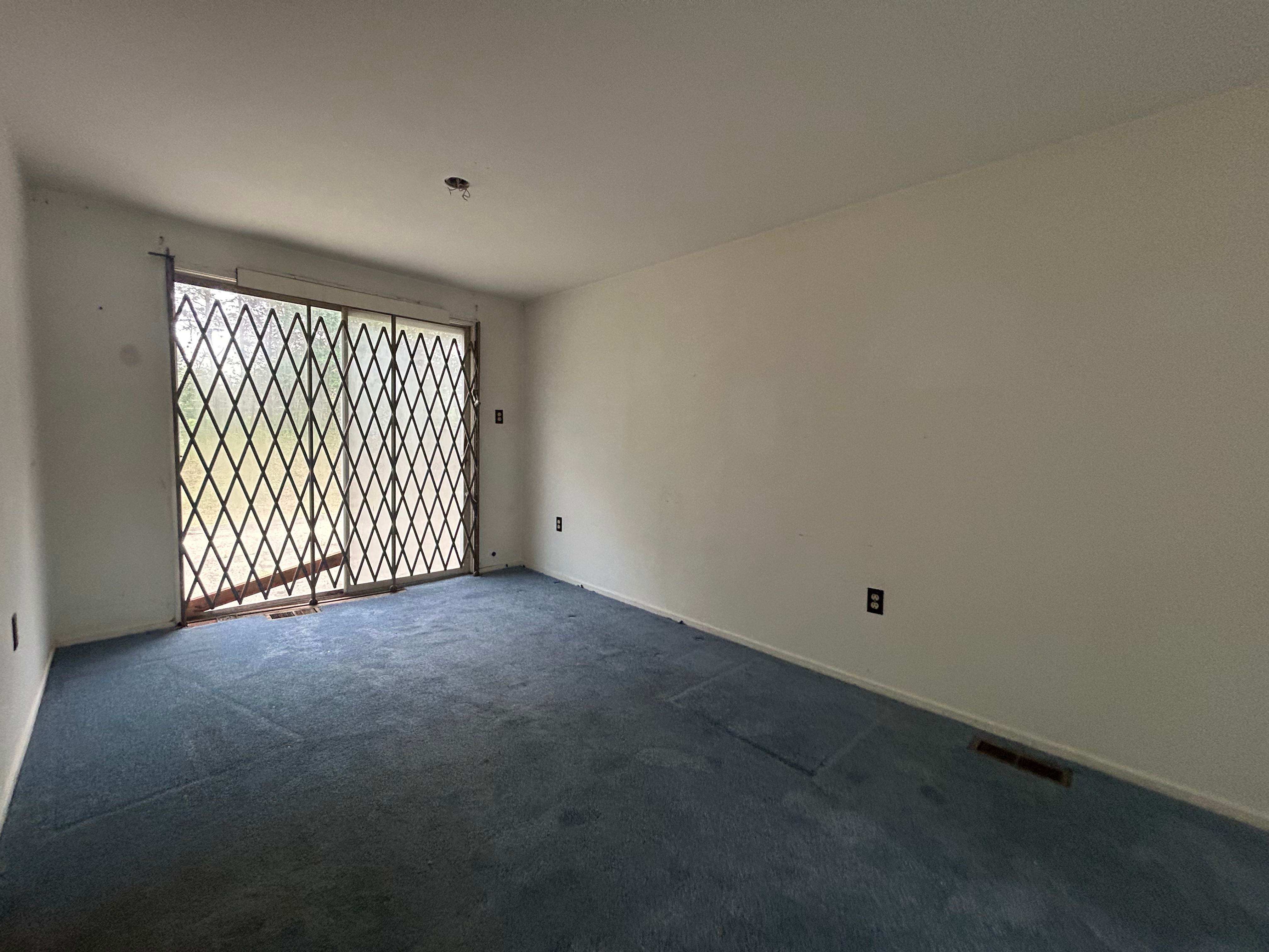 9108 Ridgewood Dr photo