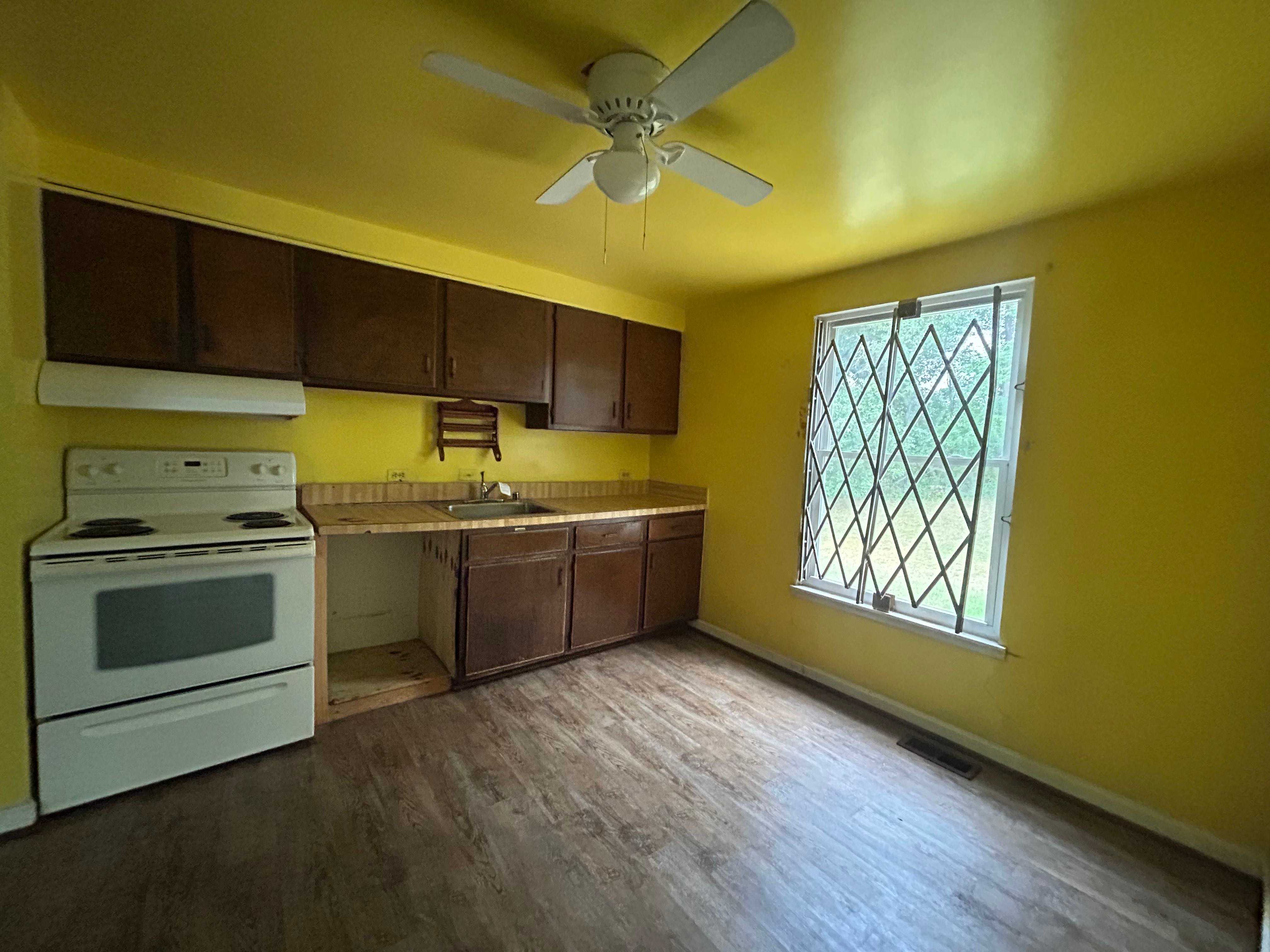 9108 Ridgewood Dr photo