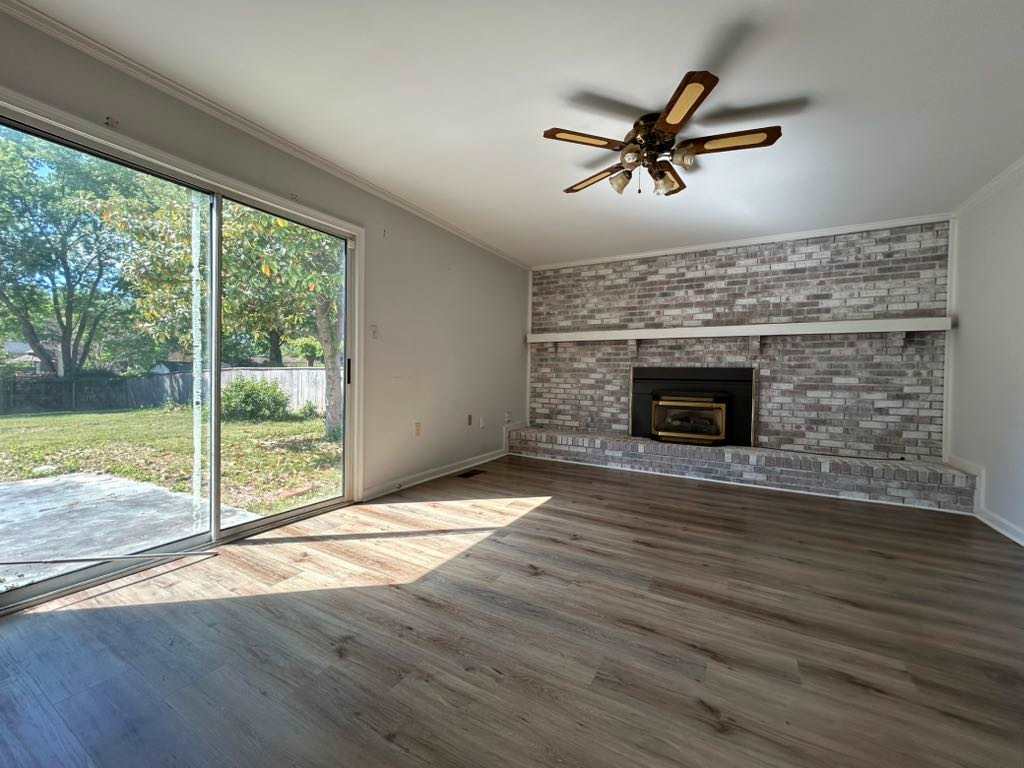 3402 Williamsburg Dr photo