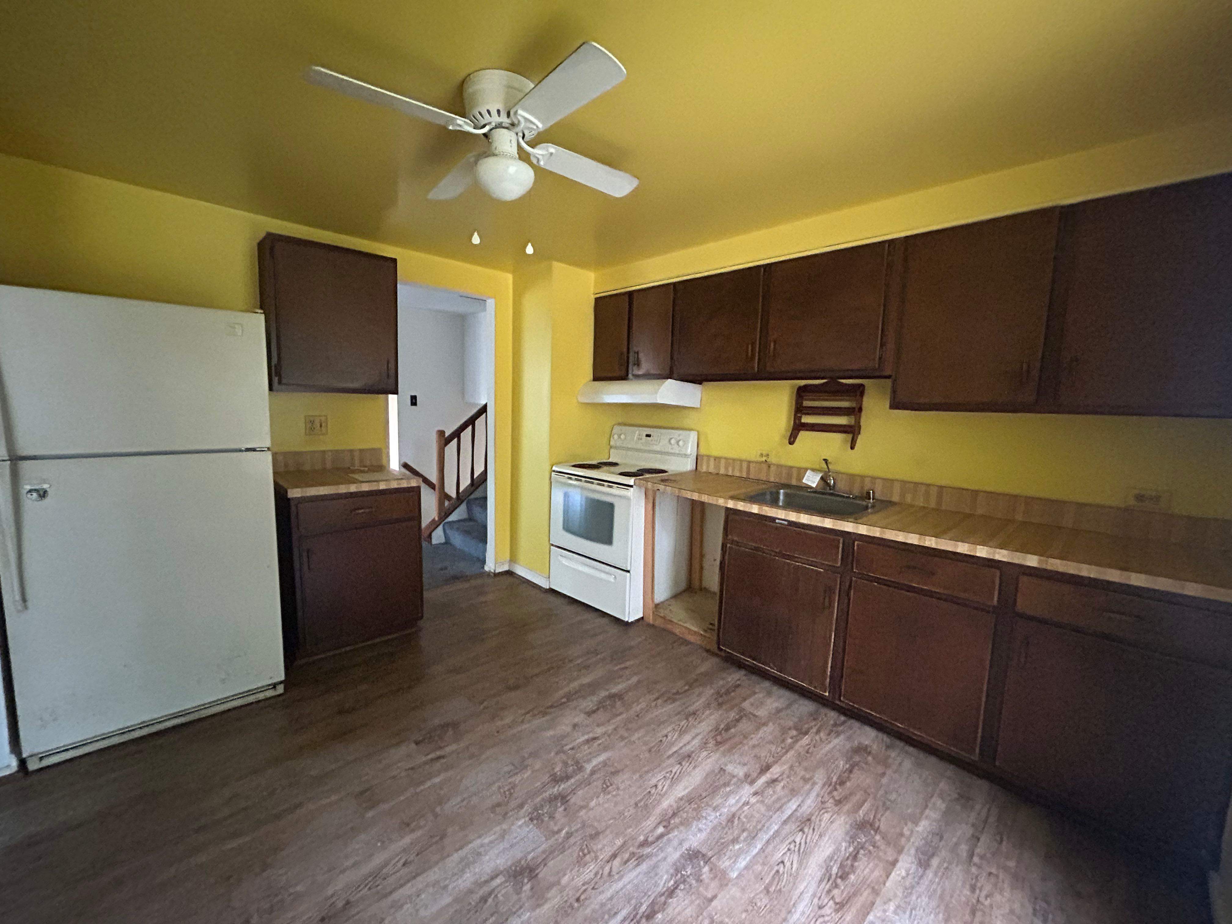 9108 Ridgewood Dr photo