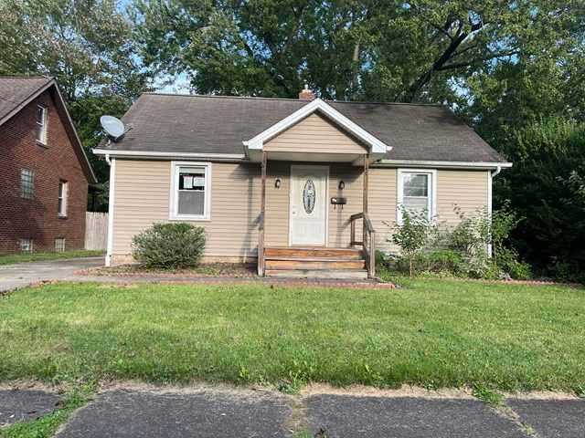 Photograph of 133 Ohio Ave, Niles, OH 44446