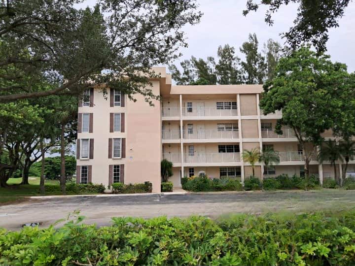 Photograph of 3051 S Palm Aire Dr #110, Pompano Beach, FL 33069