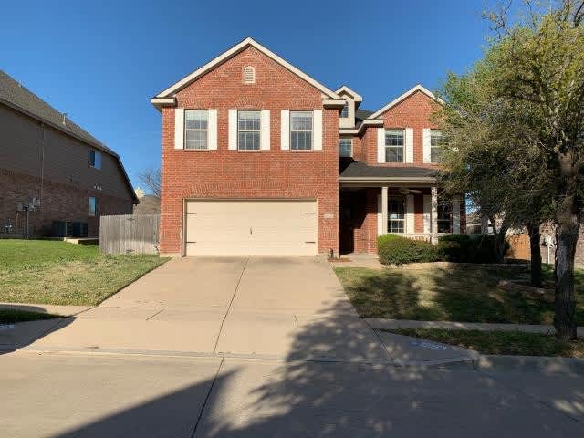 Photograph of 1020 Long Pointe Ave, Fort Worth, TX 76108