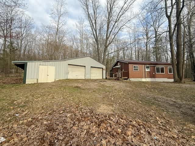 Single Family Home 2BR 1BA - 4933 E Johnson Rd, Lake City, MI