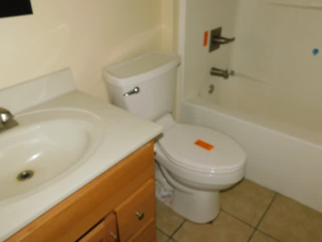 329 Holmes St photo