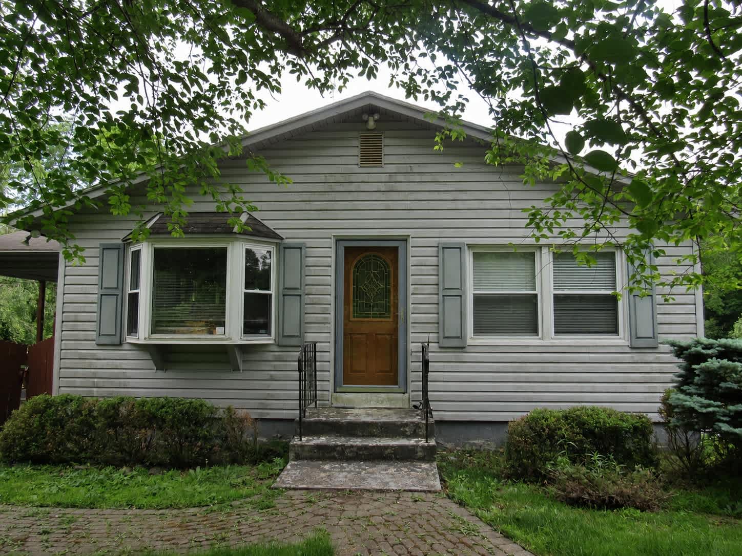 6 Meadow Avenue photo