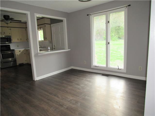 1842 Holloway Cir photo