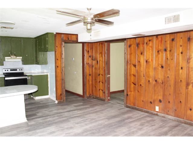 2714 Dowling St photo