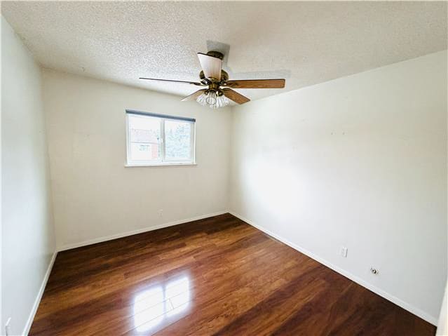 4032 Oak Villa Cir photo