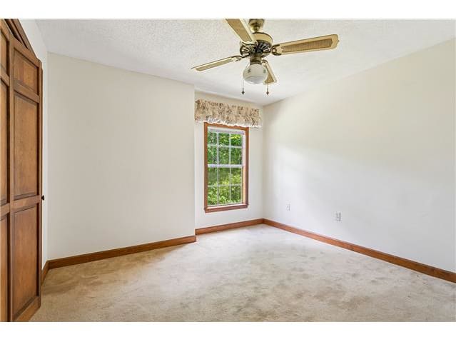 302 Montmartre Dr photo