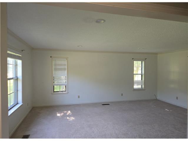 1811 Olive Ave photo