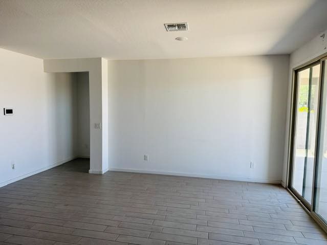 35250 W Merced St photo