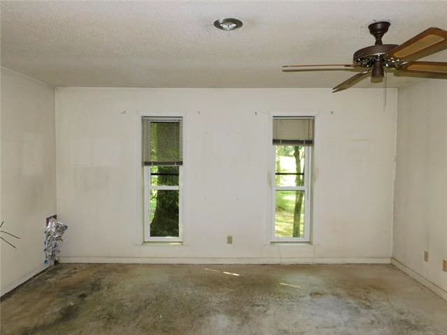 3341 Country Club Rd photo