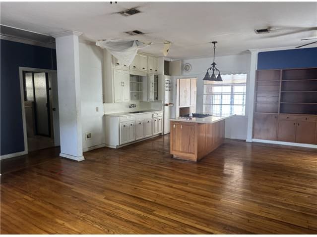 2204 Edison Dr photo