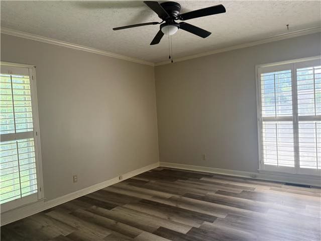 20 Greenway Dr photo