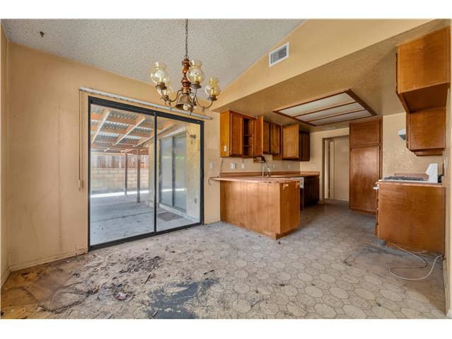 37134 Calle Real photo